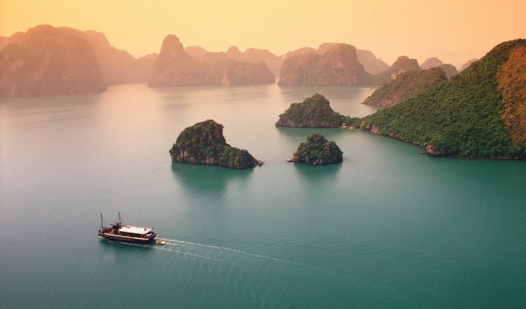 Ha Long Bay Tours